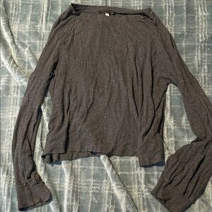 Grey long sleeve shirt